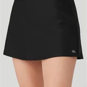 Alo Airlift Timeless Mini Skirt - Size M - Black